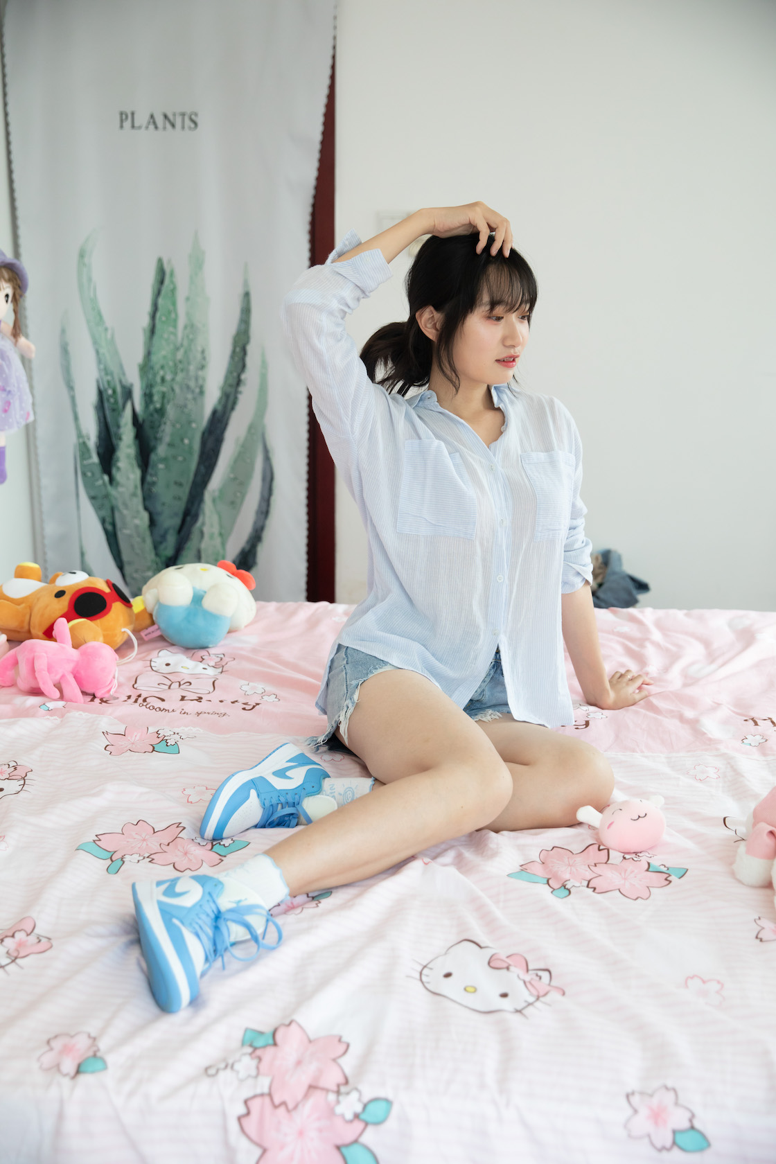 00021英语课本第893章.jpg