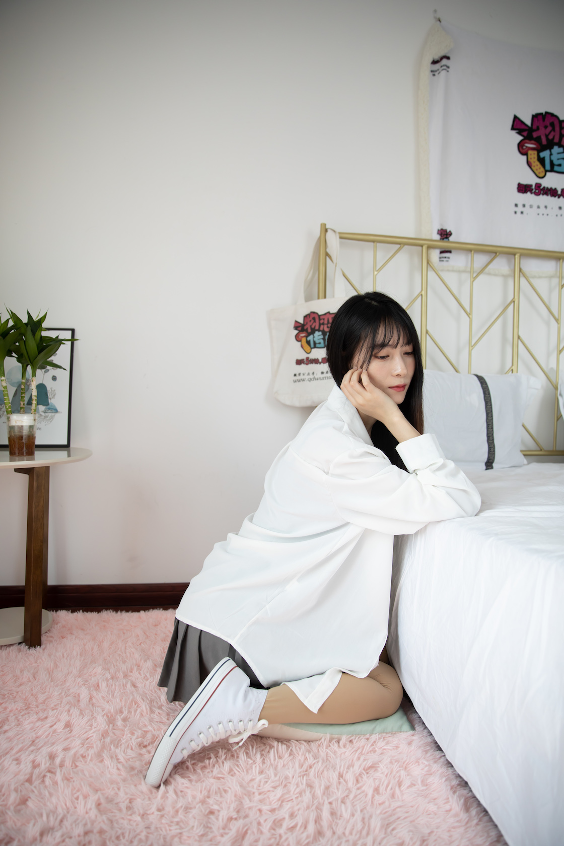 00019英语课本第698章课件.jpg