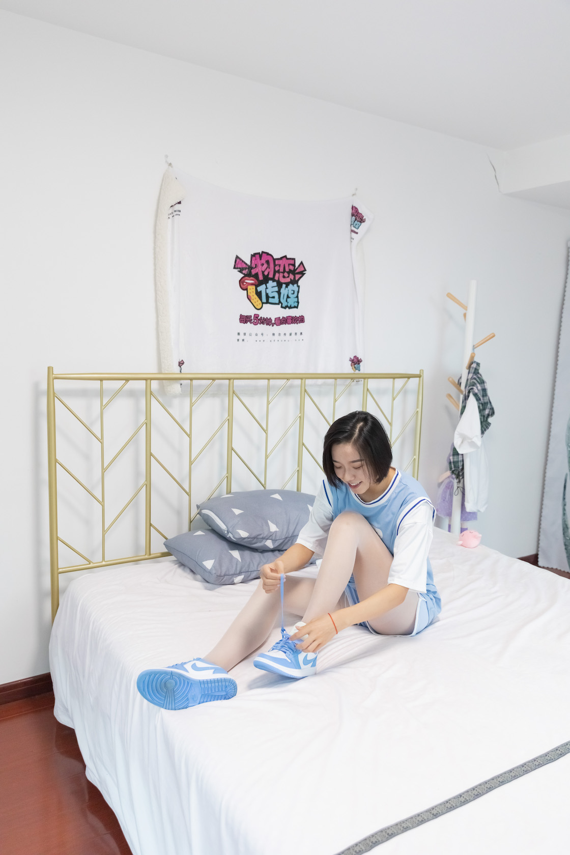00041英语课本第947章.jpg