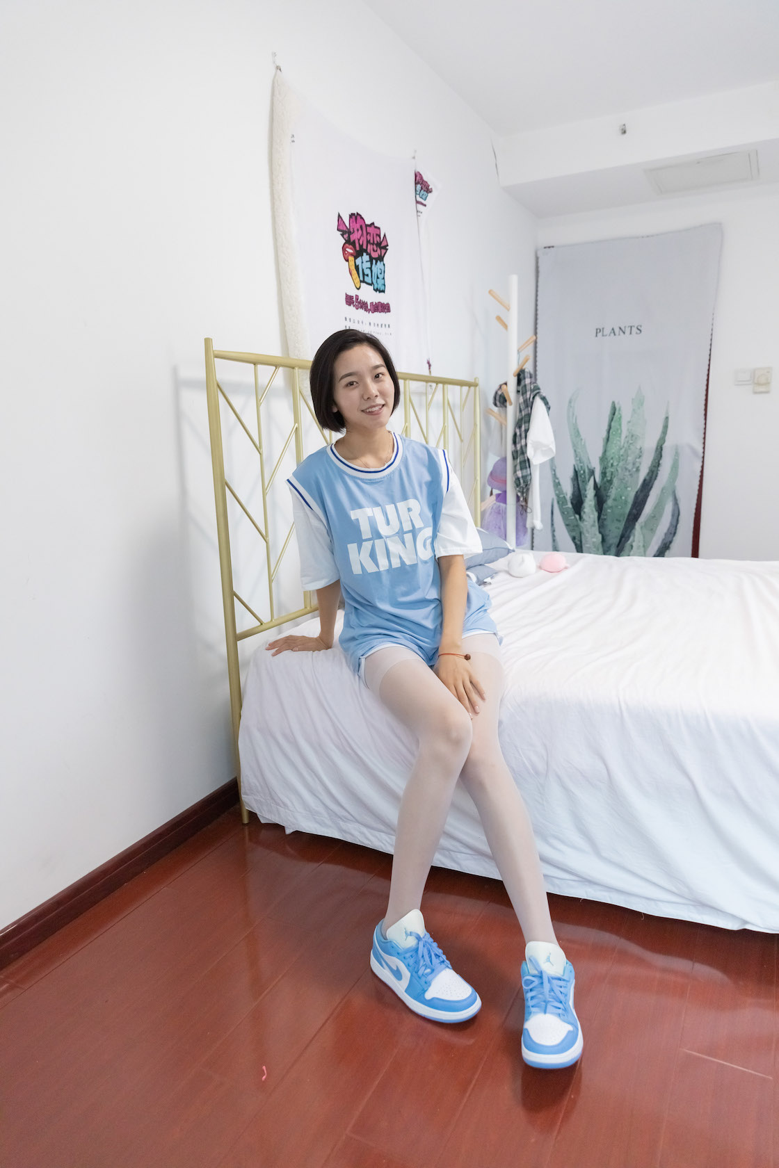 00008英语课本第947章.jpg
