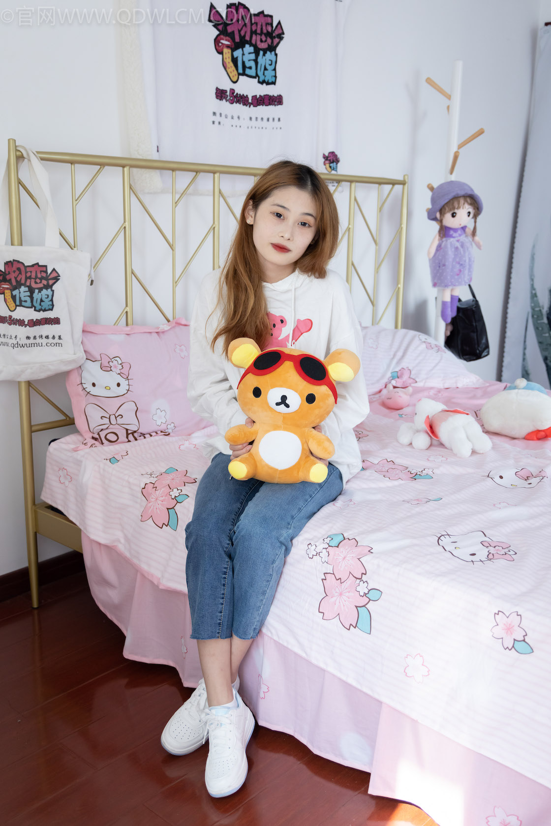 00016英语课本第975章.jpg