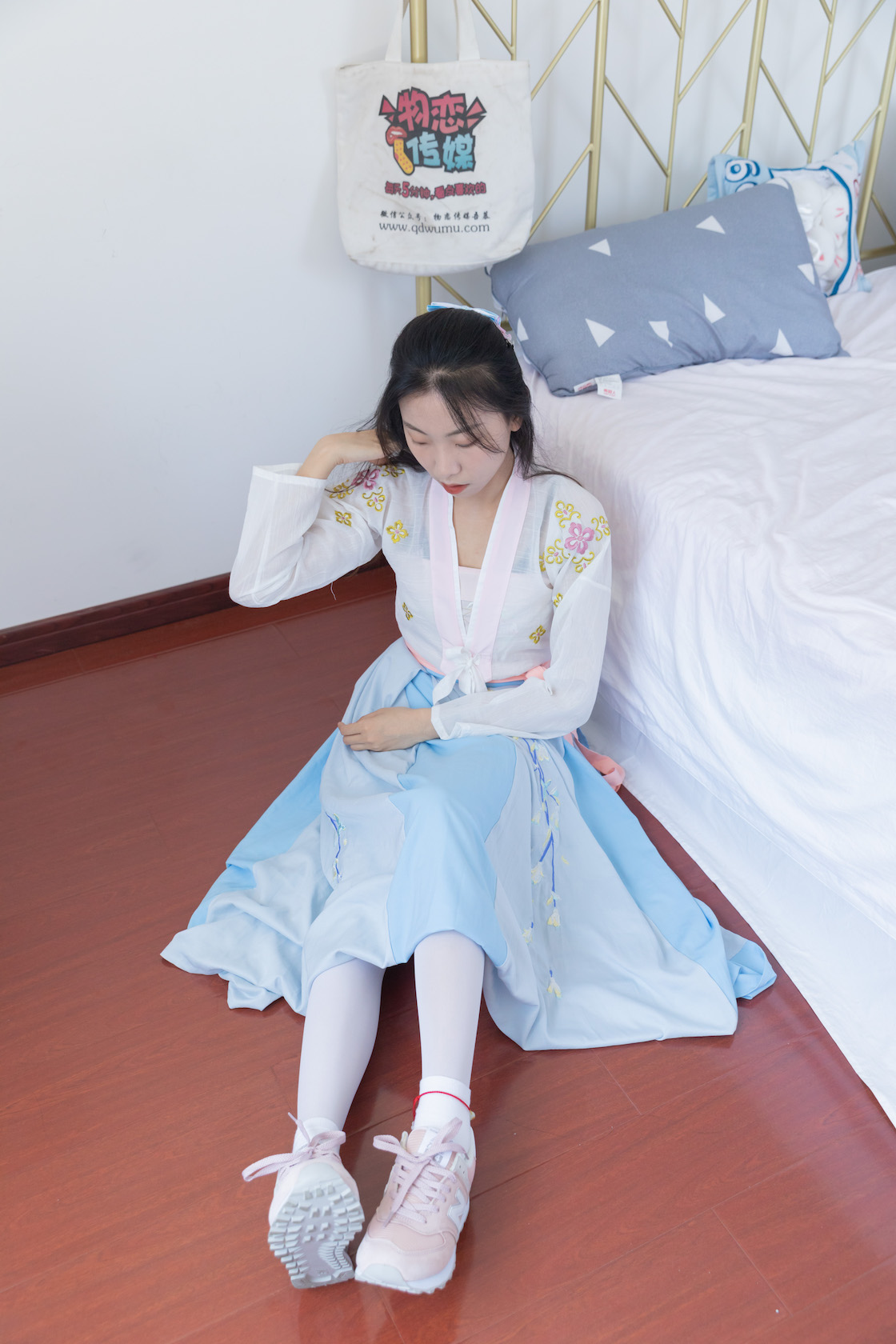 00012英语课本第856章.jpg