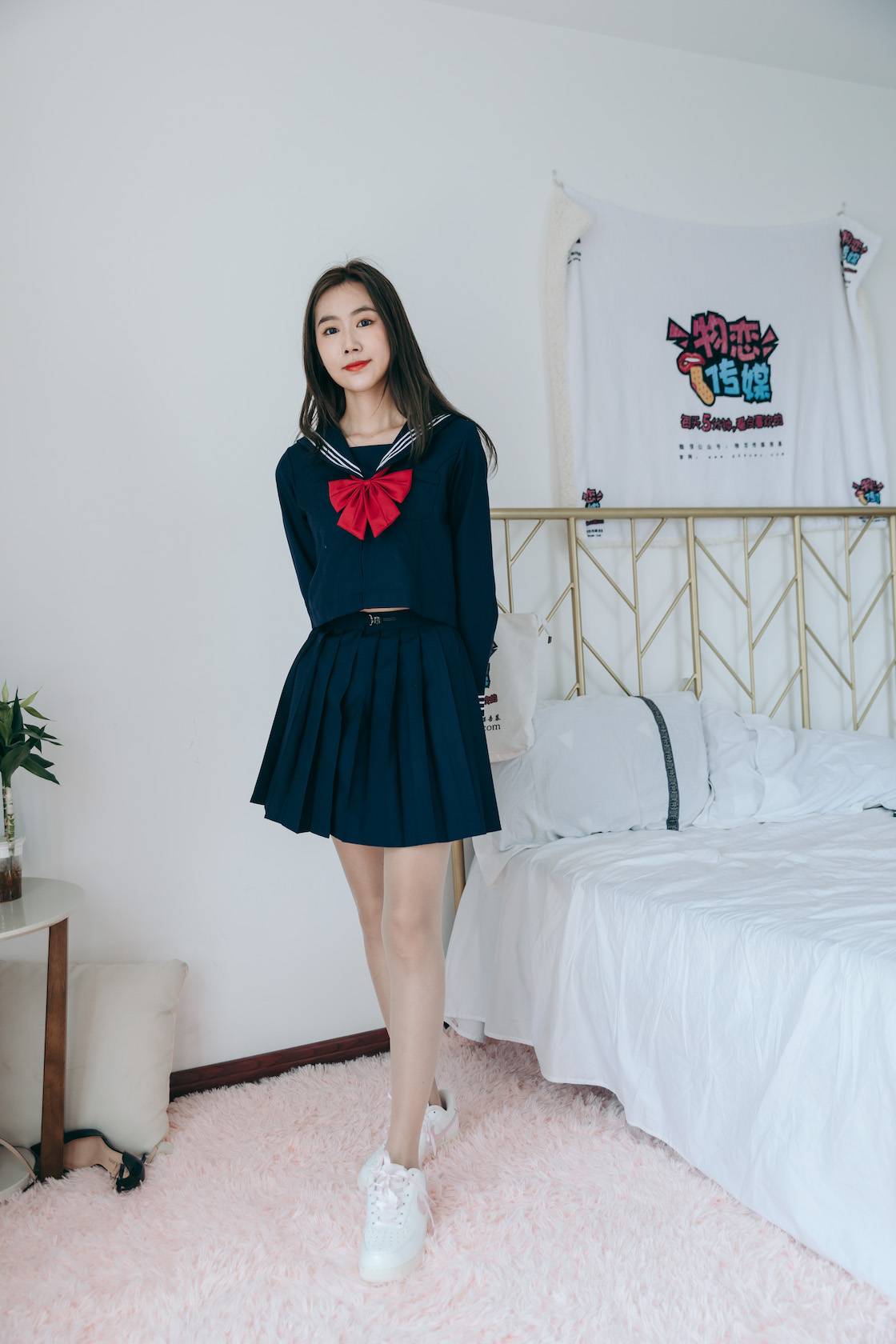 00002英语课本第775章.jpg