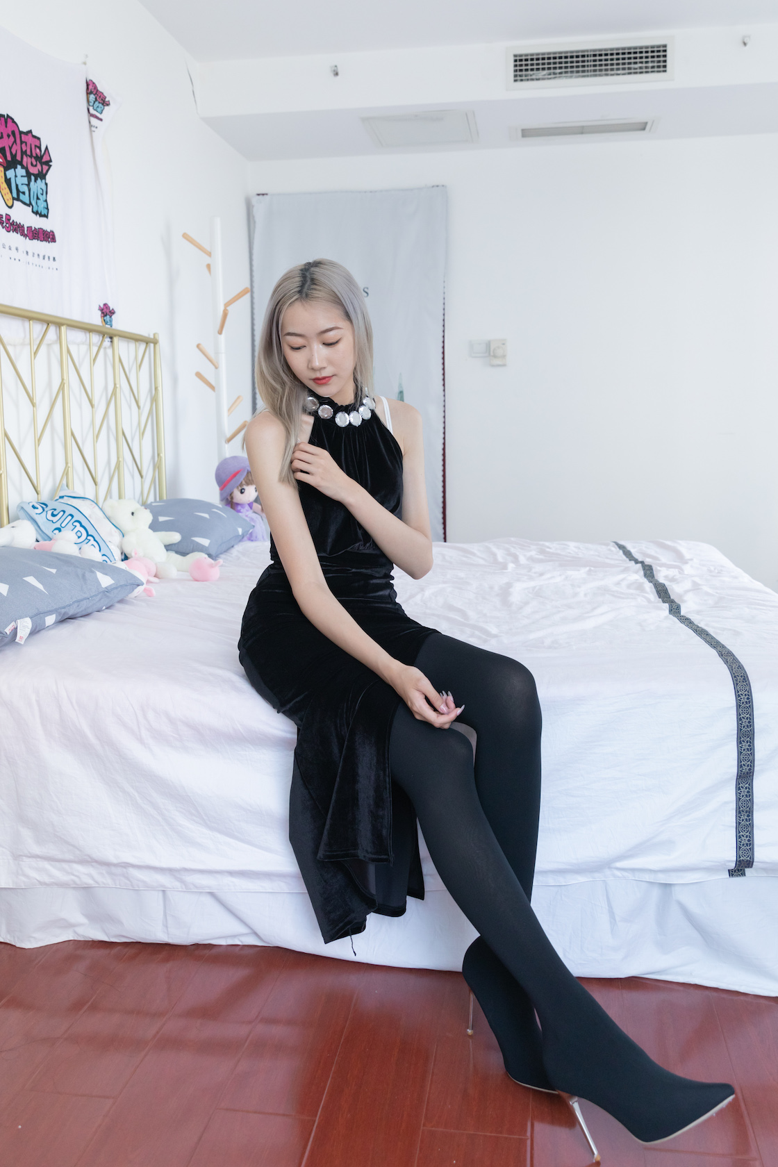 00012英语课本第811章.jpg