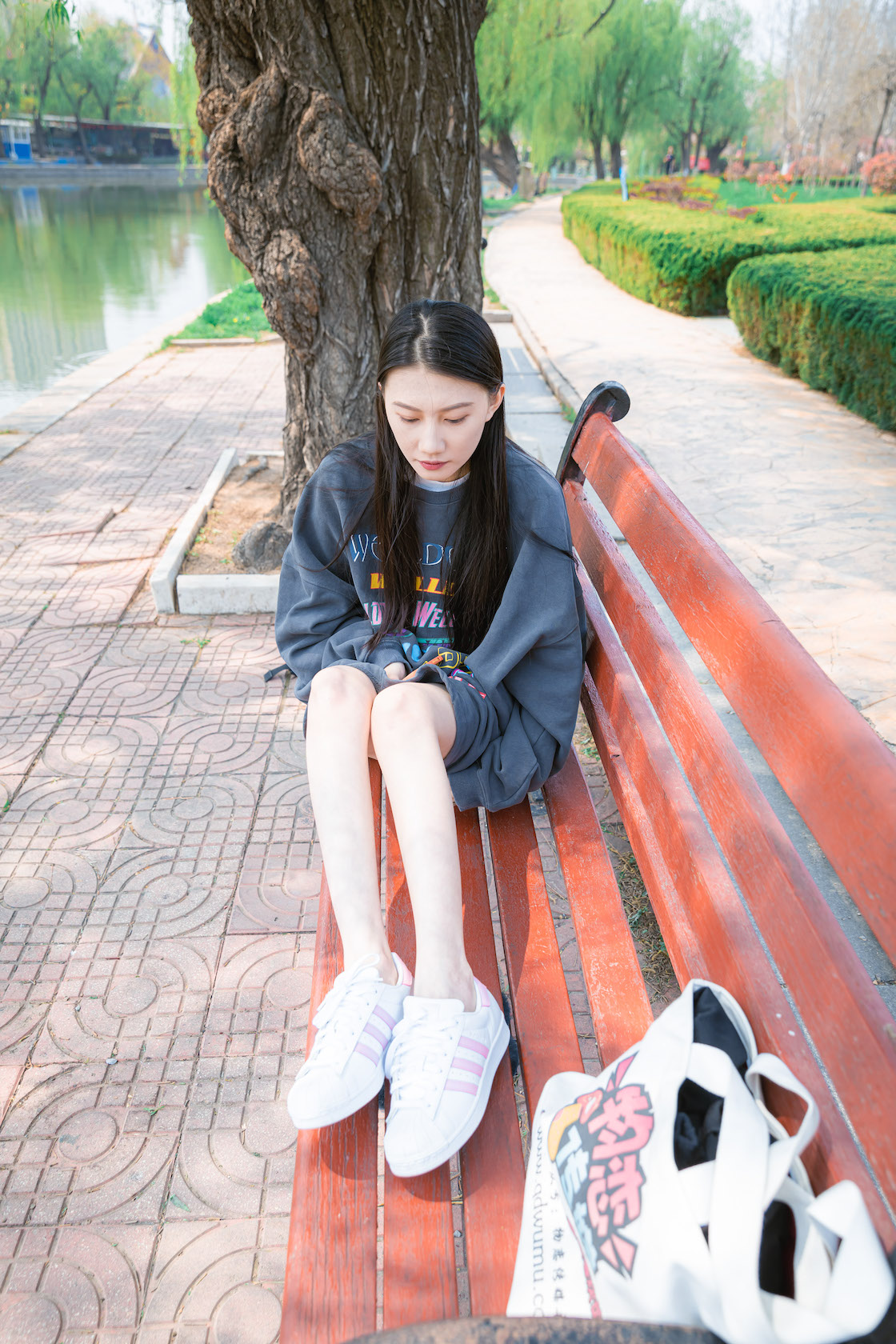 00024英语课本第741章.jpg