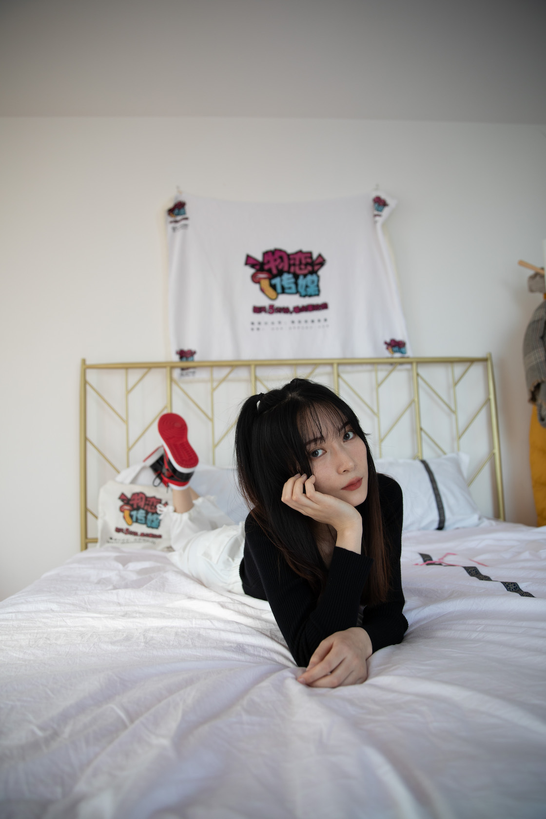 00047英语课本第612章课件.jpg