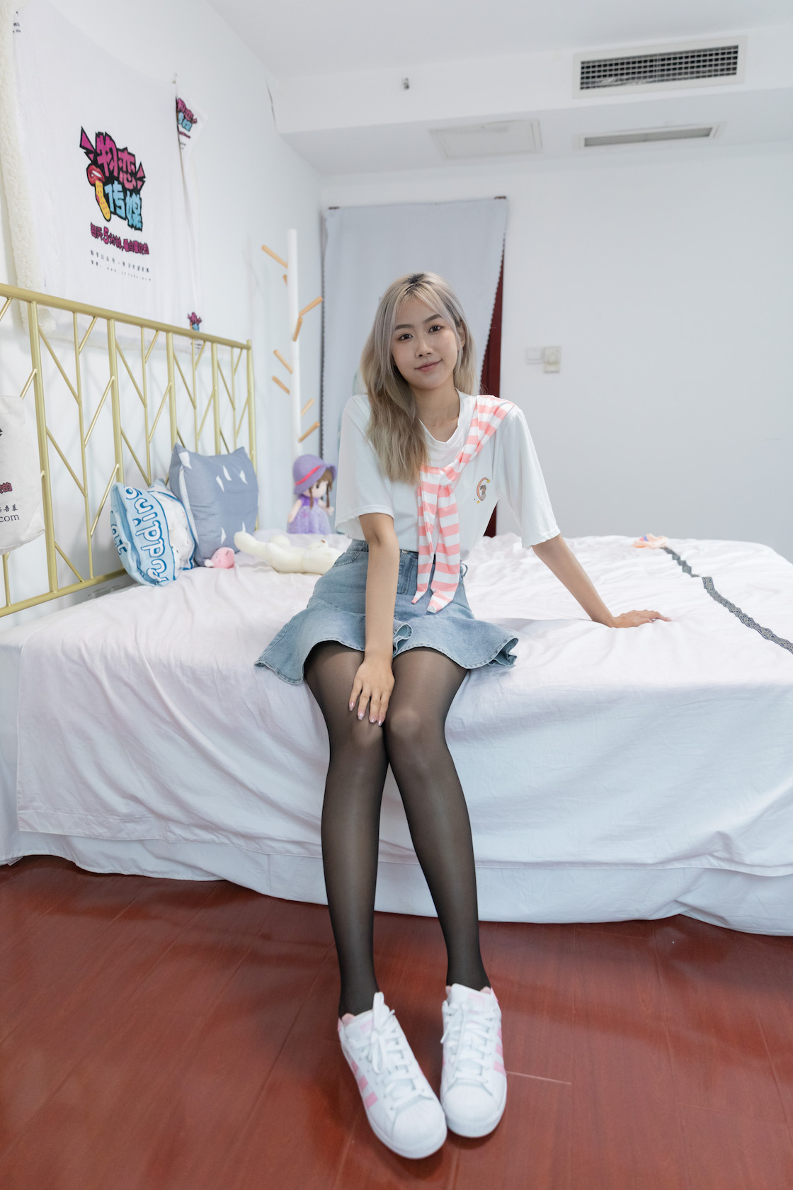 00010英语课本第837章.jpg