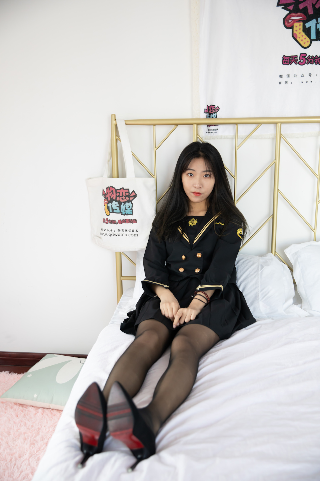 00027英语课本第817章.jpg