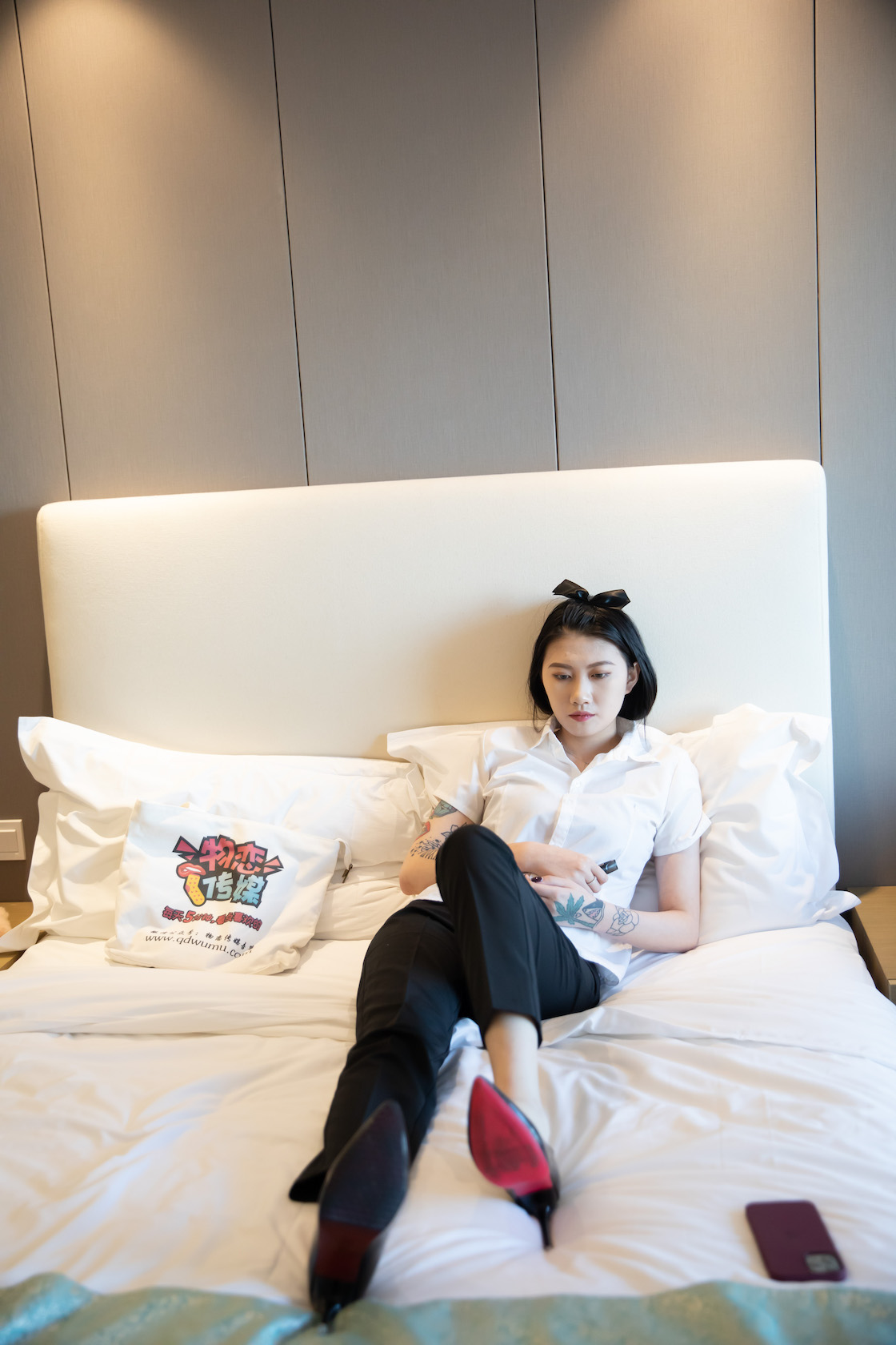 00045英语课本第697章课件.jpg