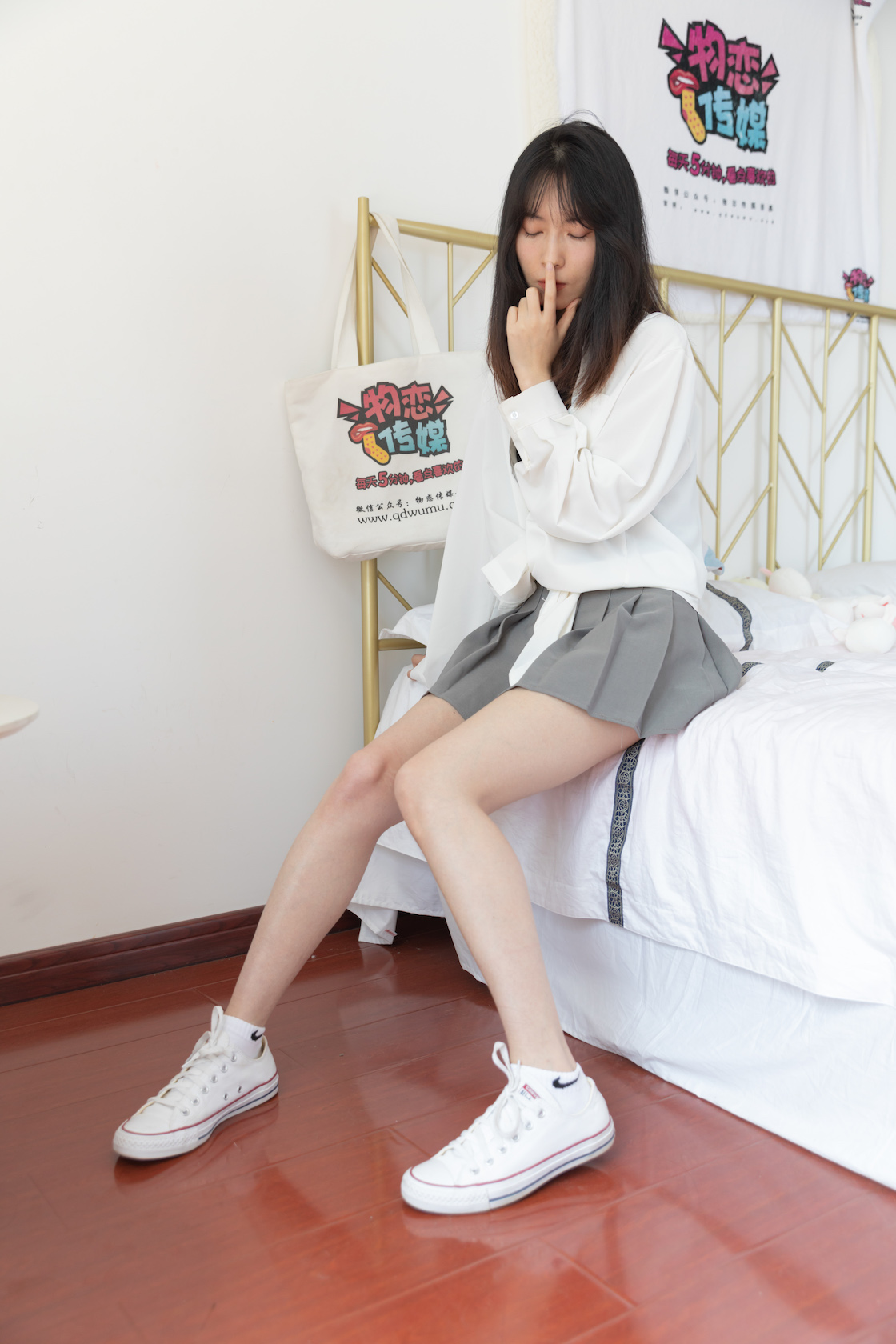 00005英语课本第810章.jpg
