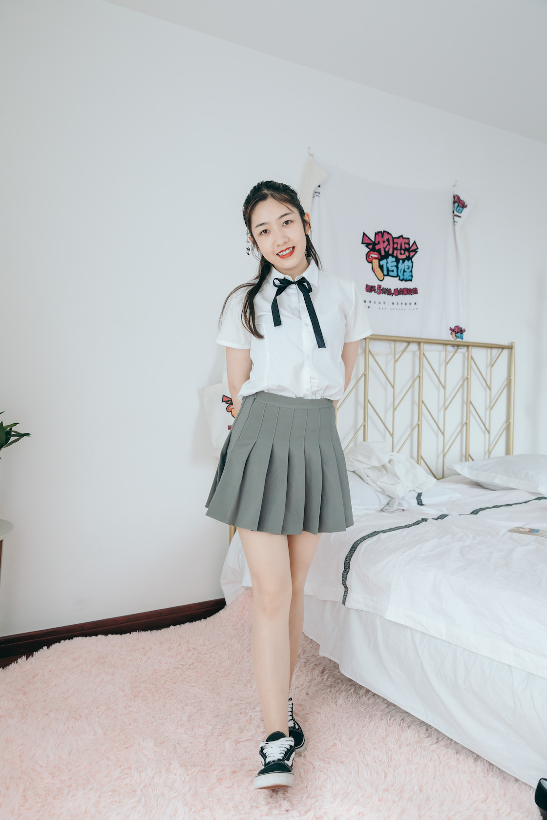 00004英语课本第821章.jpg
