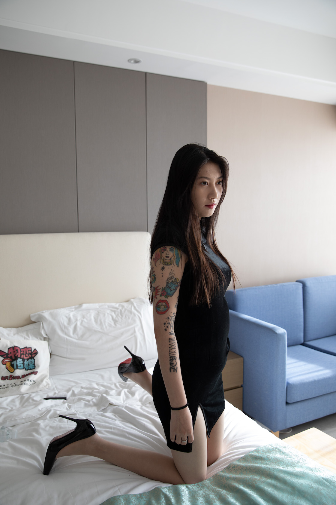 00046英语课本第667章课件.jpg