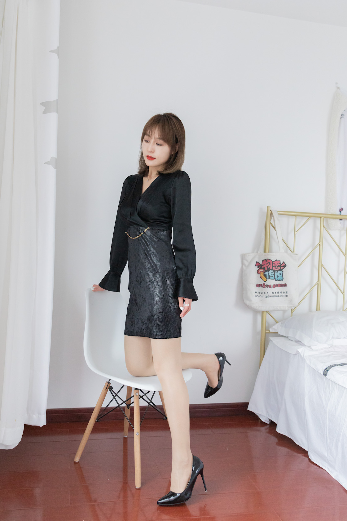 00020英语课本第807章.jpg