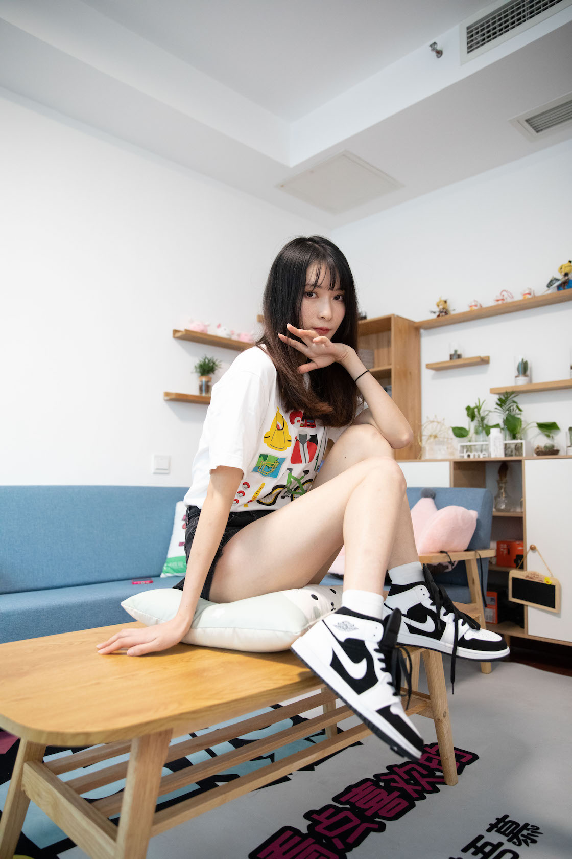 00032英语课本第571章.jpg