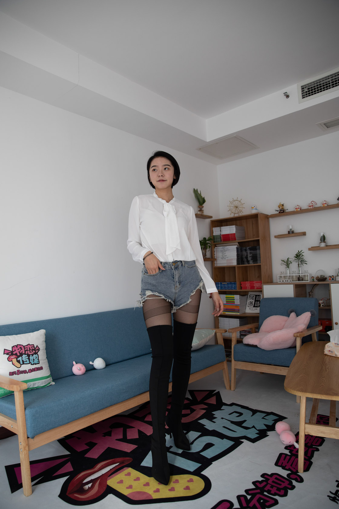 00002英语课本第809章.jpg