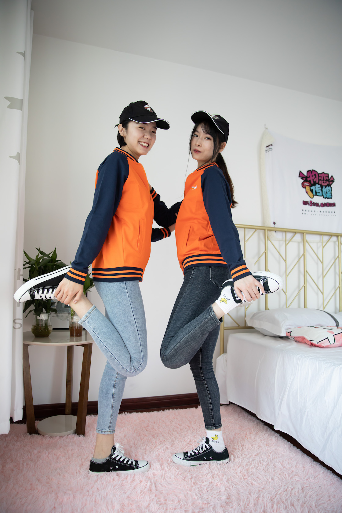 00051英语课本第710章课件.jpg