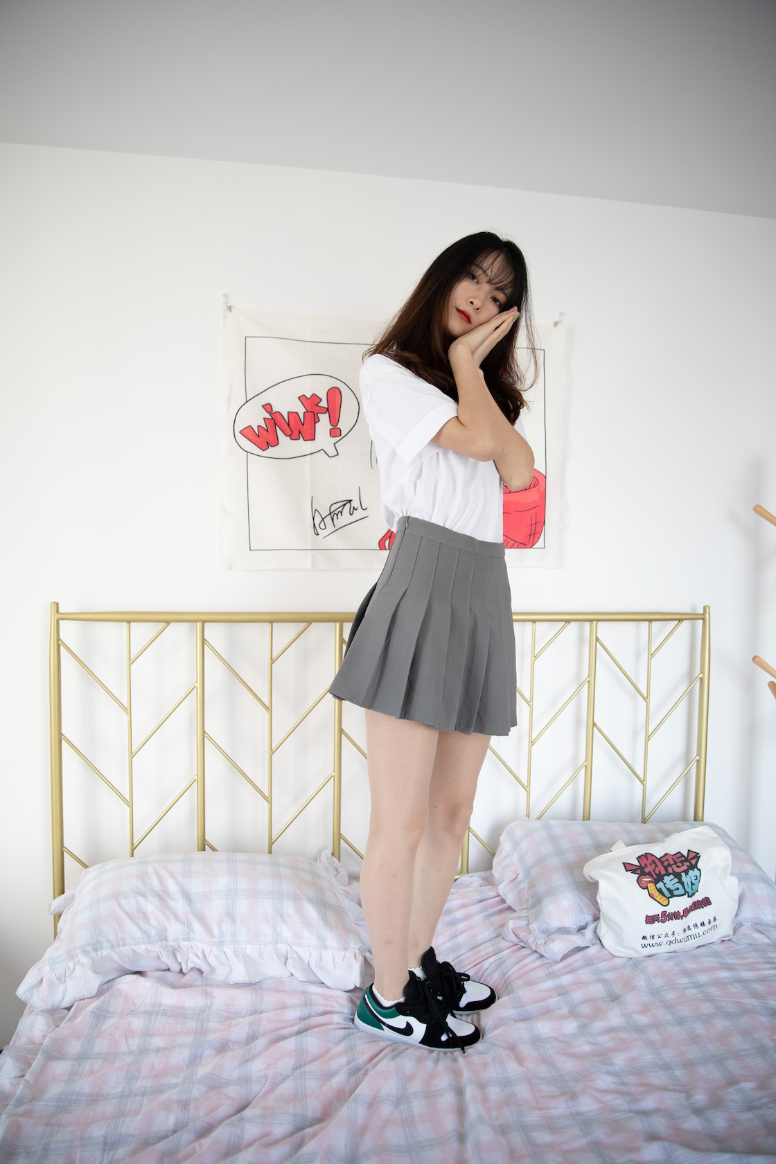 00027英语课本第498章的副本.jpg