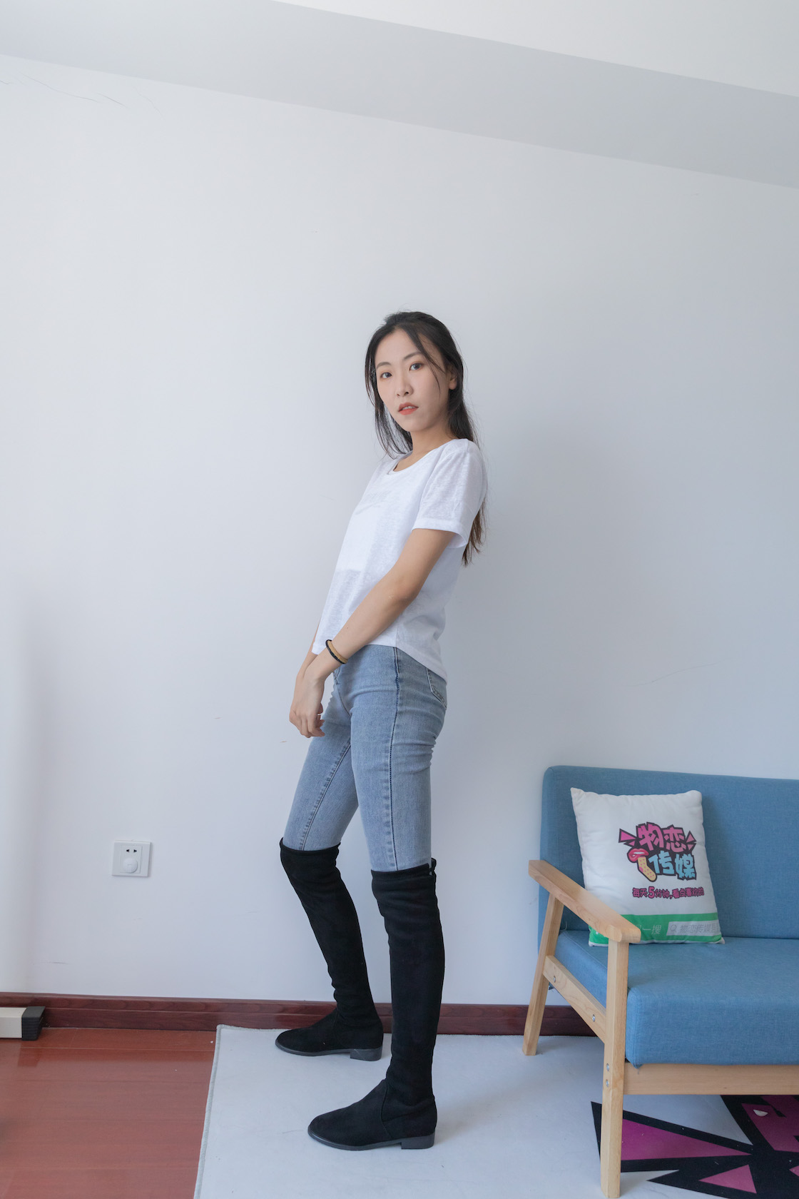 00003英语课本第883章.jpg